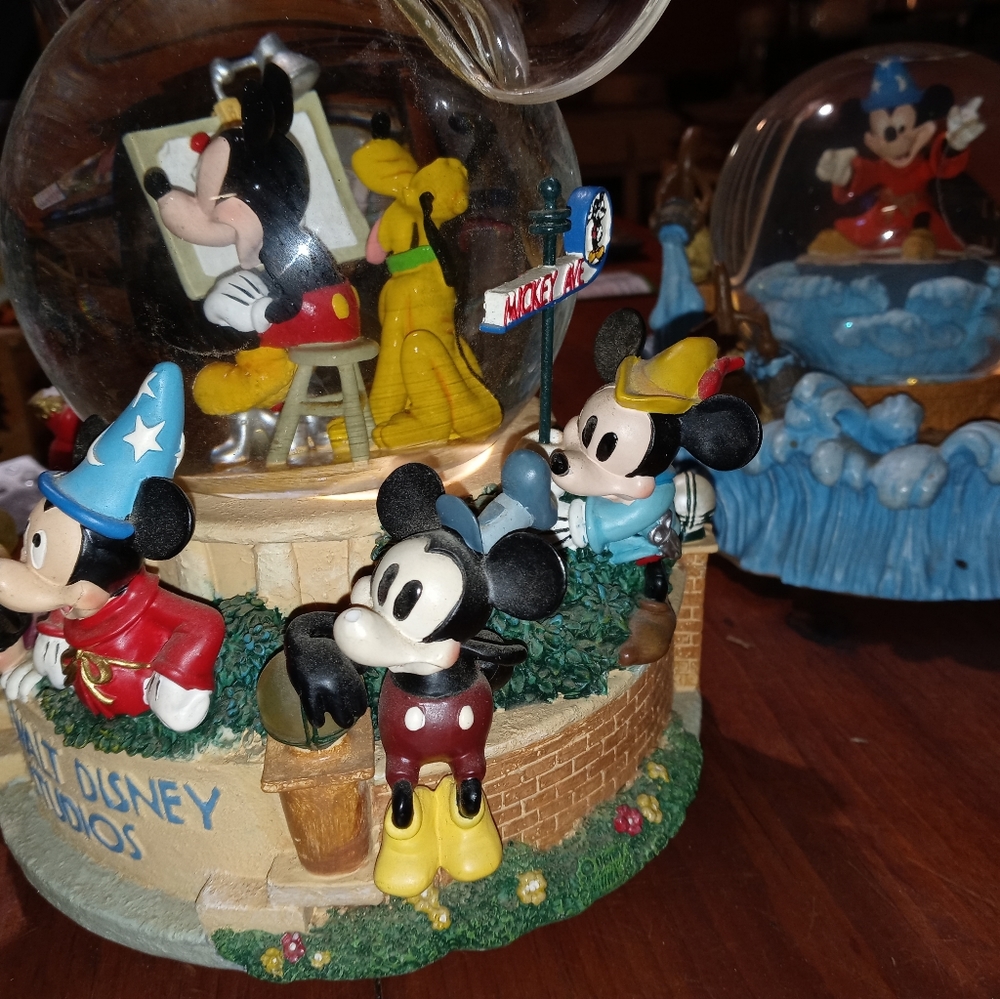Vintage Disney Snow globes